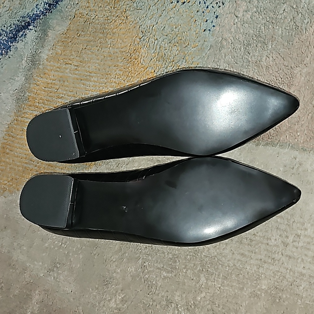 YDN Black Point Loafer - Picture 3 of 5